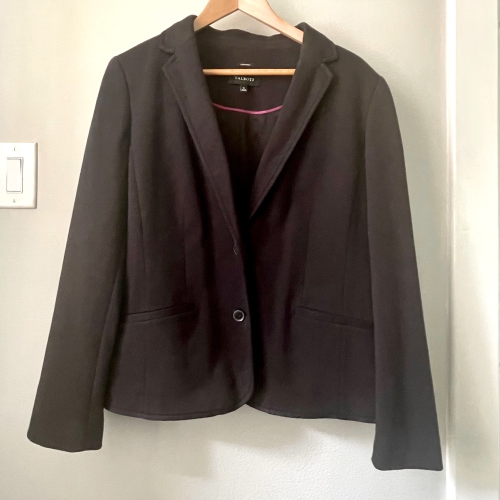 Talbots Aberdeen Black Blazer size 16